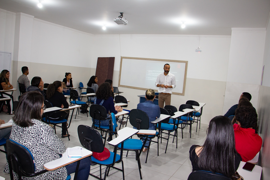 Distúrbios de aprendizagem em crianças e adolescentes é tema de palestra na FTC