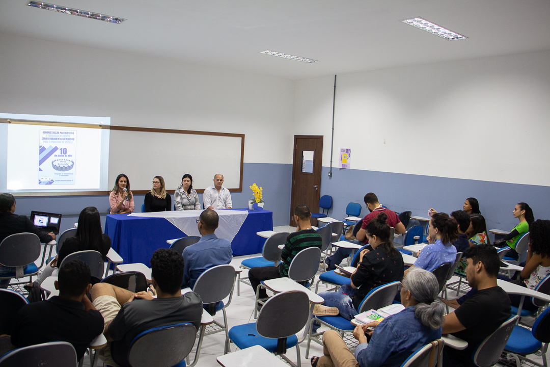 Trabalho interdisciplinar debate práticas de gestão colaborativa na FTC Jequié