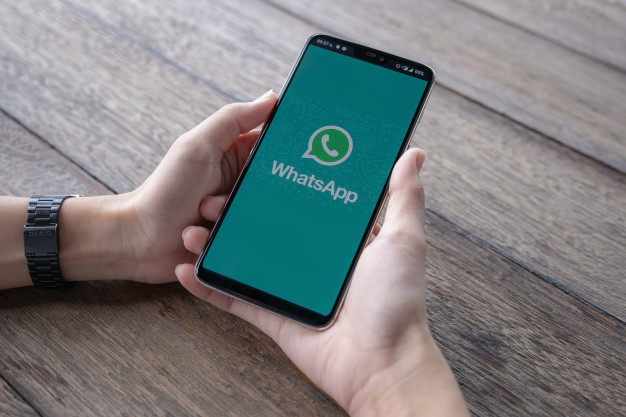Professor de Direito da Rede UniFTC alerta sobre perigos na mudança da política de privacidade do WhatsApp
