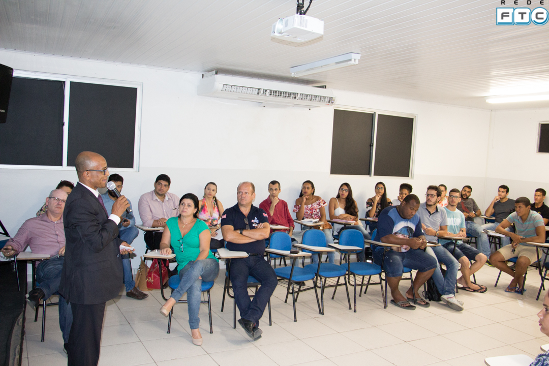 Aula Magna do curso de Pós-graduação em Controladoria e Finanças