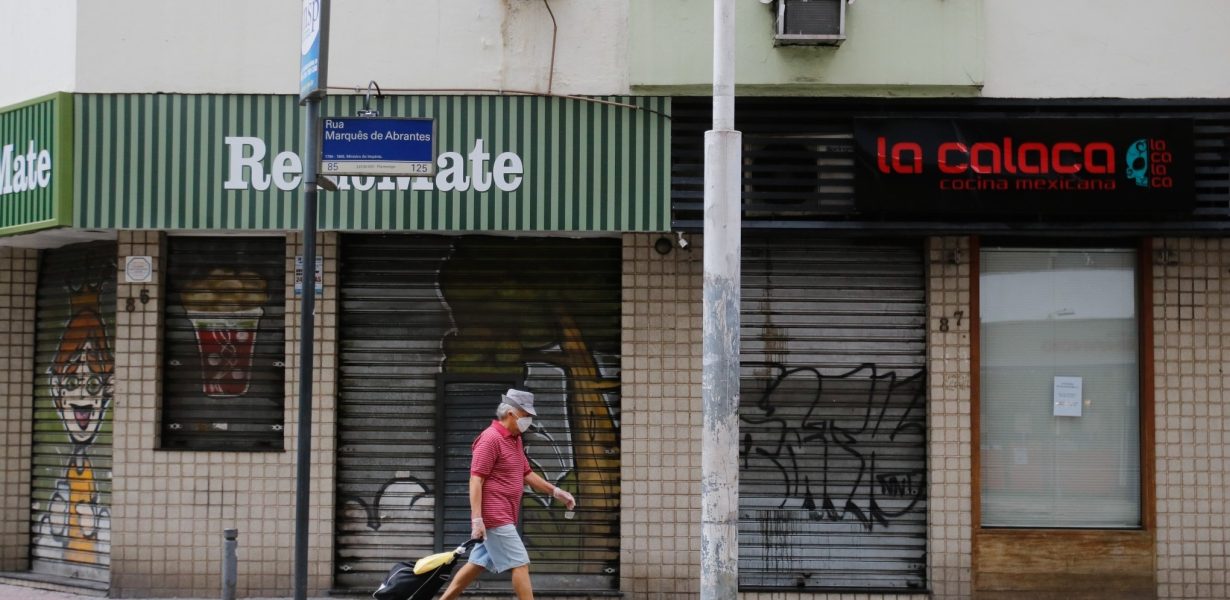 A flexibilização da quarentena e a curva crescente do contágio