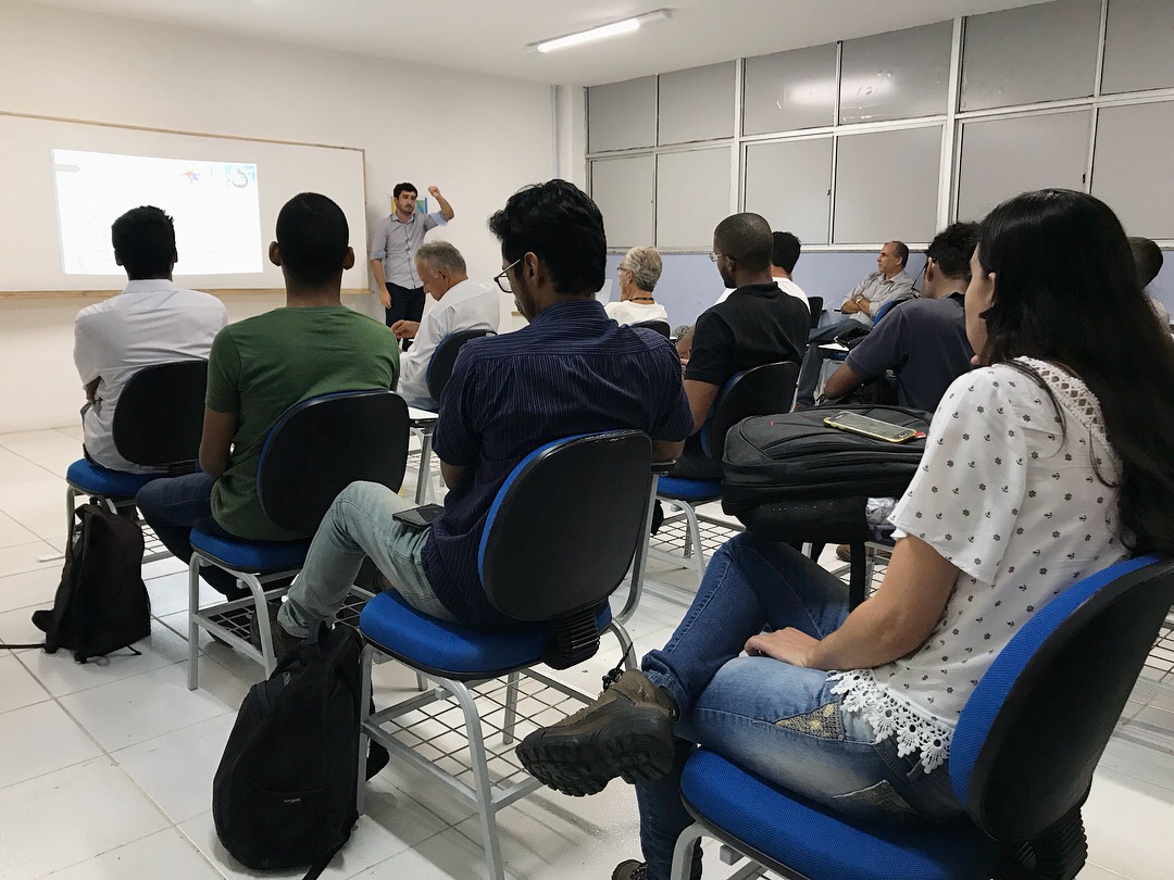 FTC recebe engenheiro sanitarista para discutir questões ambientais em palestra