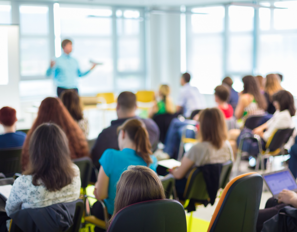 Complexidade da RAS é tema de palestra para estudantes de Enfermagem