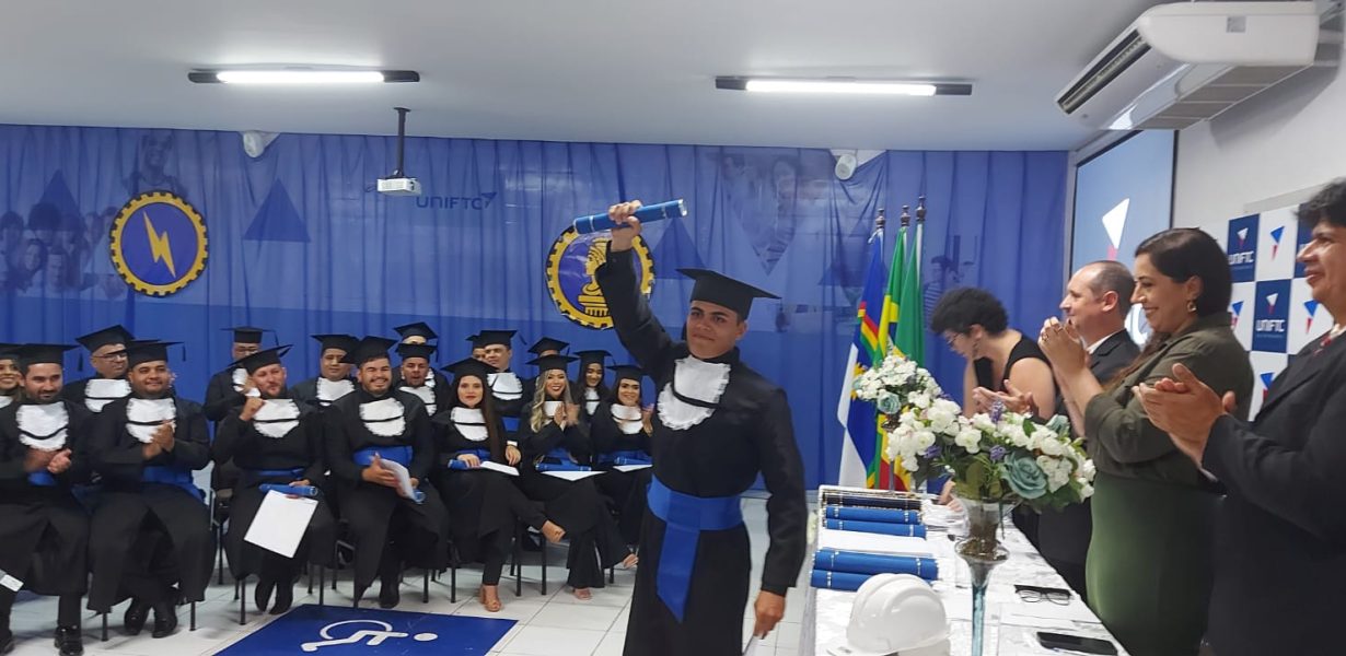 UniFTC realiza formatura de engenheiros do futuro em Petrolina