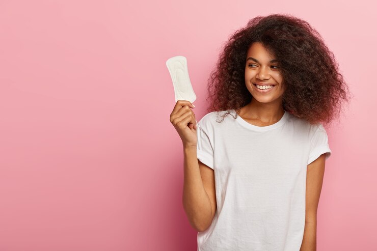 ABASteça: projeto recolhe absorventes para mulheres em ressocialização em Salvador