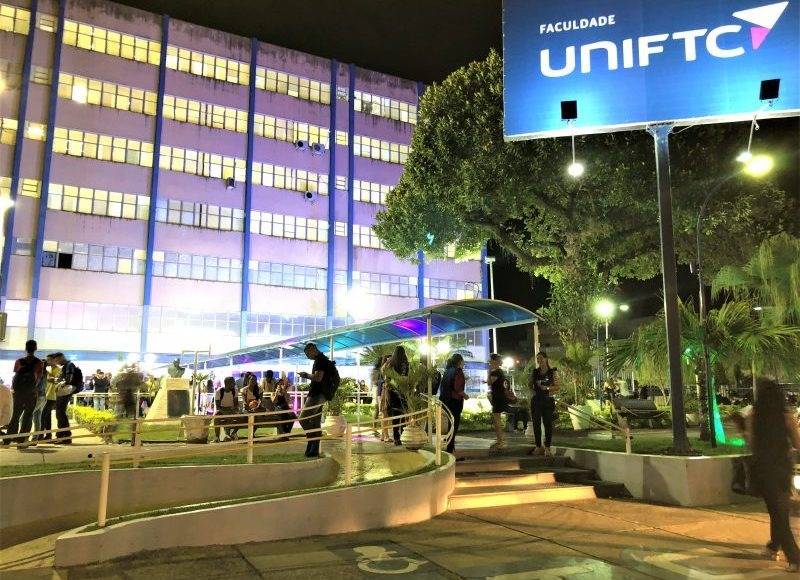 UniFTC oferta seleção com bolsas de até 70% válidas para todos os cursos