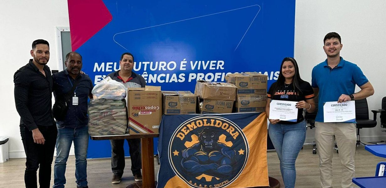 Responsabilidade social: alunos da UniFTC doam alimentos para instituições de caridade